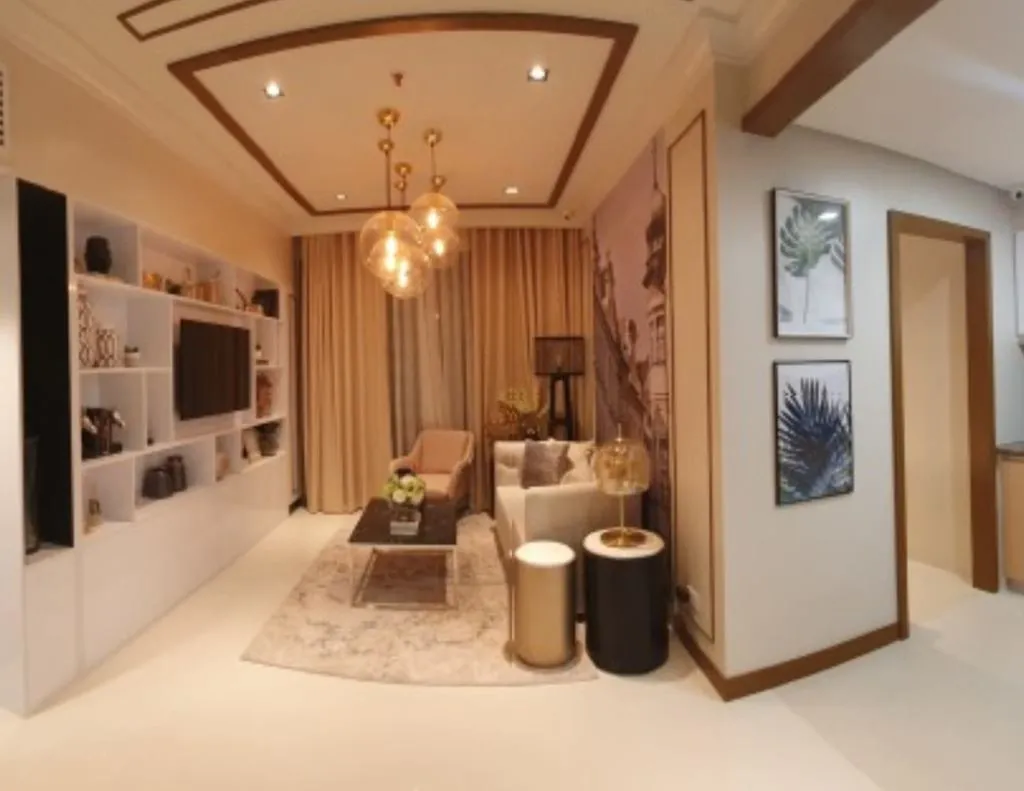 the pearl condo -39