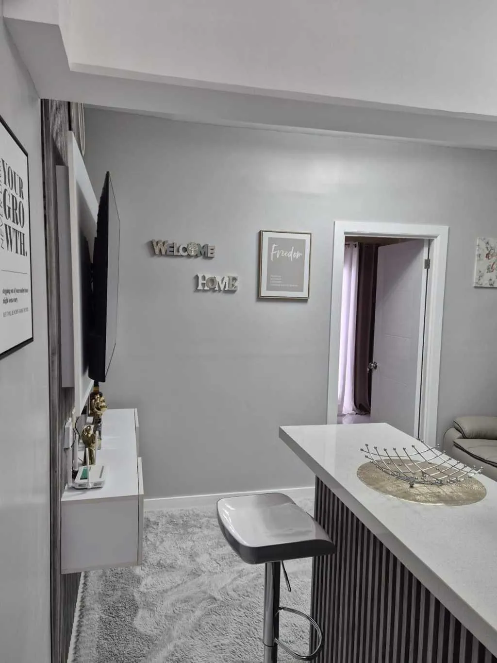 1 Bedroom for Rent at Royal OceanCrest Lapu-lapu -14