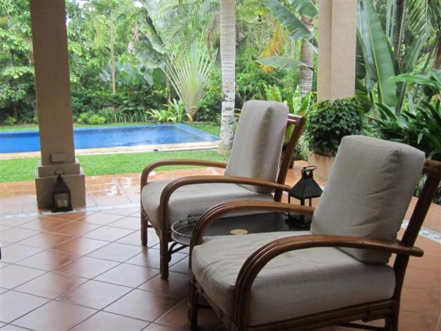 house and lot with swimming pool for rent maria luisa cebu - 43