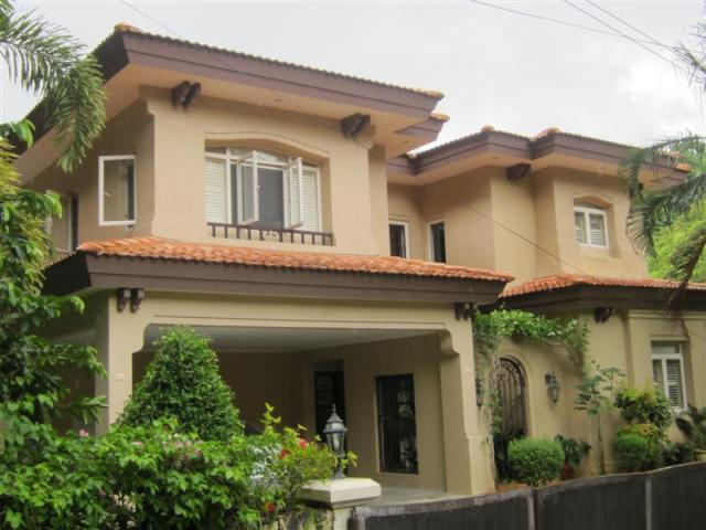 maria luisa single detached house for rent