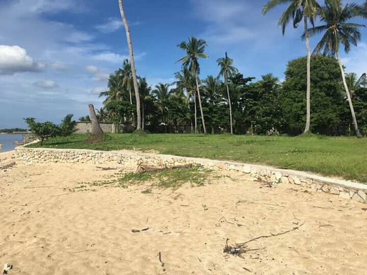 beach house for sale in daanbatayan cebu - 20