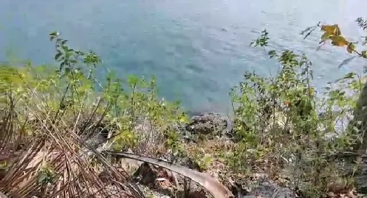 cliff lot -07