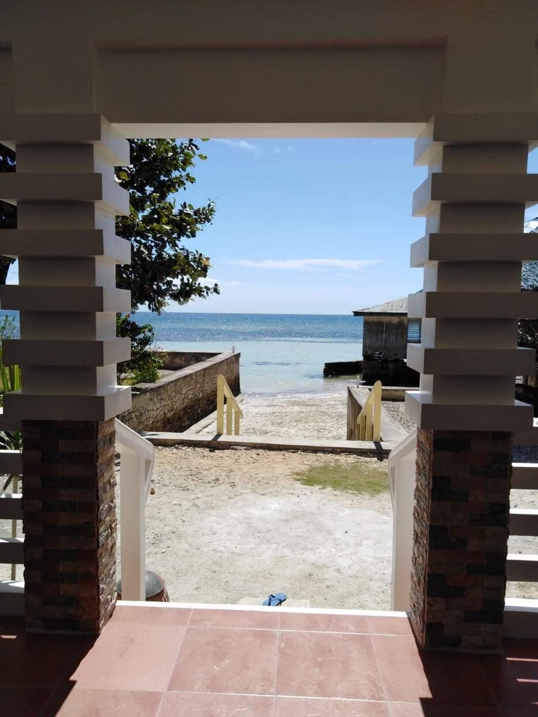 Beach House and Lot for Sale in Bonbon Oslob Cebu